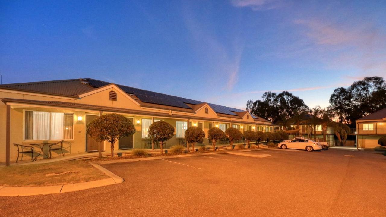 Bridges On Meninya Motel & Apartments Moama Extérieur photo