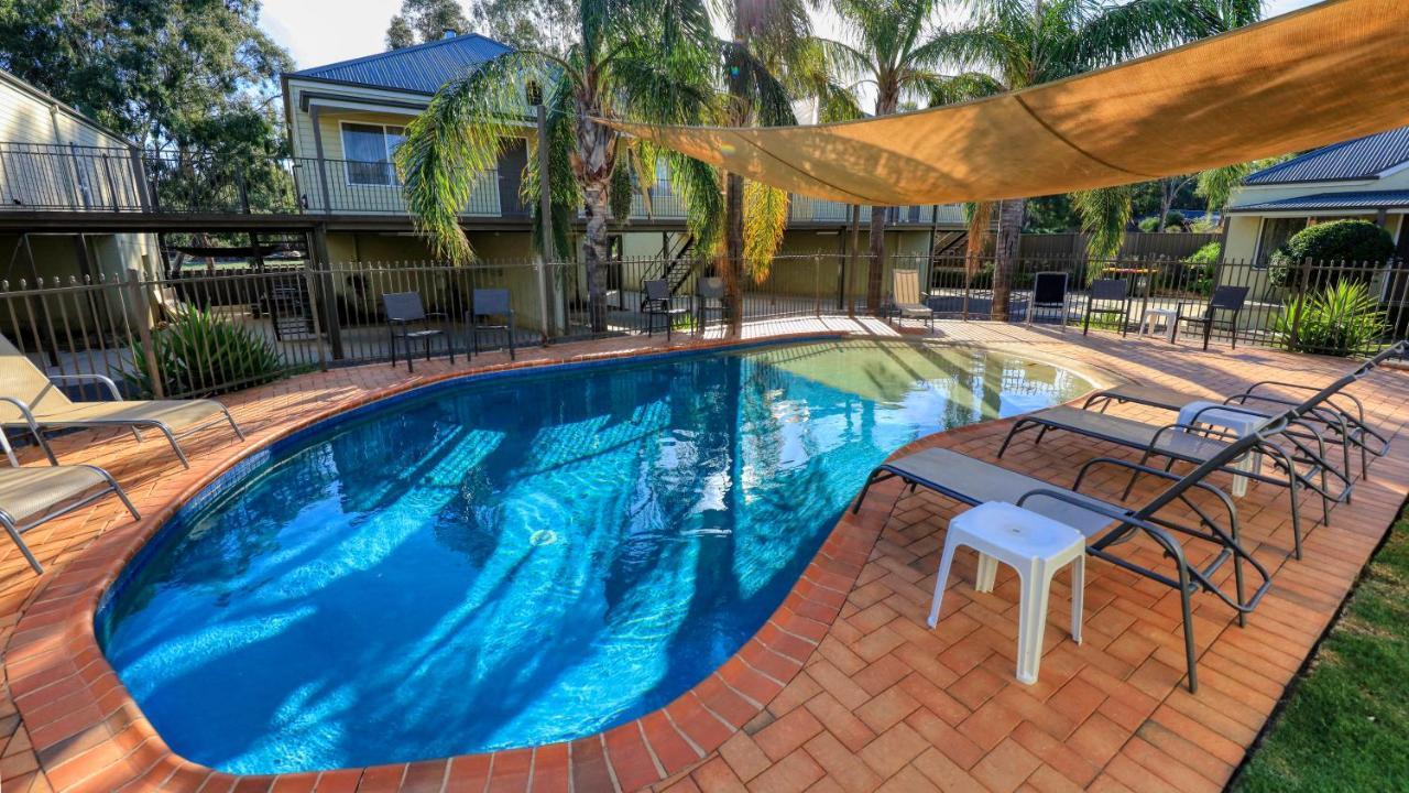 Bridges On Meninya Motel & Apartments Moama Extérieur photo